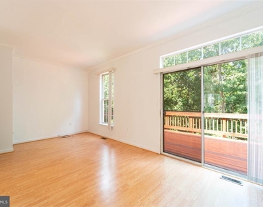 15154 Brazil Circle - Photo Thumbnail 6