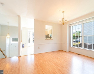 15154 Brazil Circle - Photo Thumbnail 4