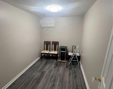 3428 Brahms Drive - Photo Thumbnail 12