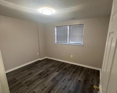 3428 Brahms Drive - Photo Thumbnail 8