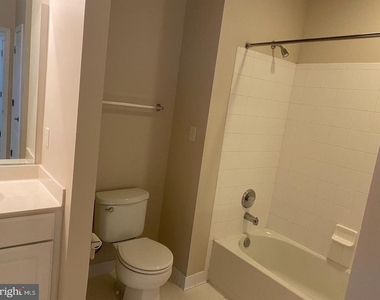 1641 Ladue Court - Photo Thumbnail 14