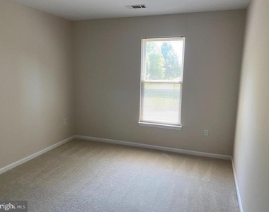 1641 Ladue Court - Photo Thumbnail 13