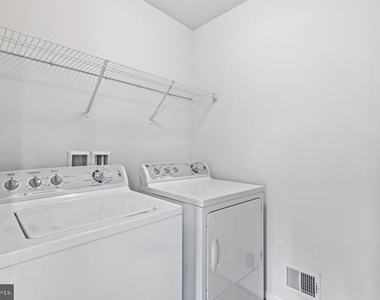 14982 Gossom Manor Place - Photo Thumbnail 23