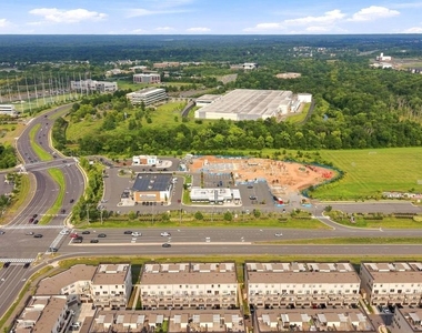 44824 Tiverton Square - Photo Thumbnail 58