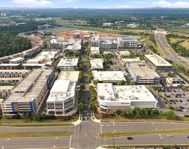 44824 Tiverton Square - Photo Thumbnail 59