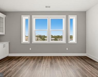 44824 Tiverton Square - Photo Thumbnail 7