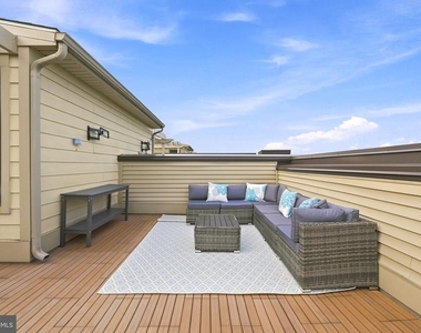 44824 Tiverton Square - Photo Thumbnail 43