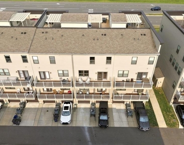 44824 Tiverton Square - Photo Thumbnail 50