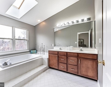 43738 Clemens Terrace - Photo Thumbnail 20