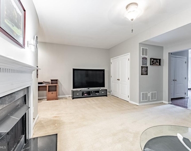 43738 Clemens Terrace - Photo Thumbnail 21