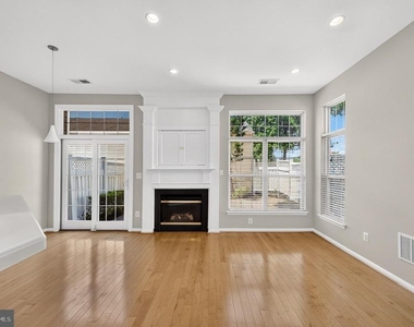 26025 Murrey Drive - Photo Thumbnail 19