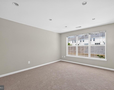 26025 Murrey Drive - Photo Thumbnail 28