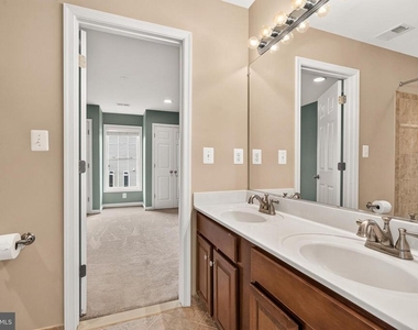 43331 Hollybank Place - Photo Thumbnail 36