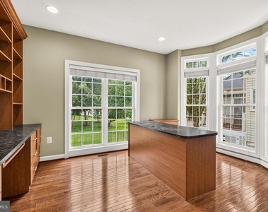 43331 Hollybank Place - Photo Thumbnail 8