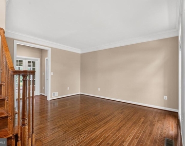 43331 Hollybank Place - Photo Thumbnail 24