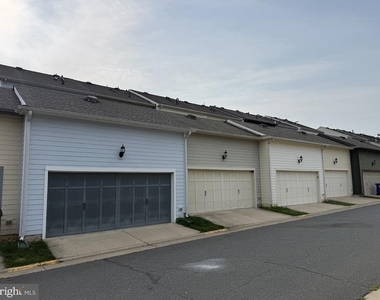 175 Great Laurel Square Se - Photo Thumbnail 16