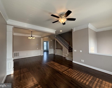 175 Great Laurel Square Se - Photo Thumbnail 1