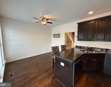 175 Great Laurel Square Se - Photo Thumbnail 4