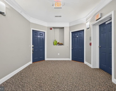 41895 Cathedral Valley Square - Photo Thumbnail 11