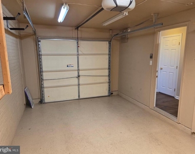5504 Sacramento Mews Place - Photo Thumbnail 42