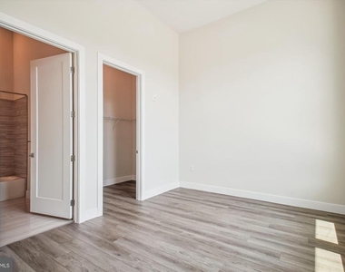 1761 Old Meadow Road - Photo Thumbnail 21