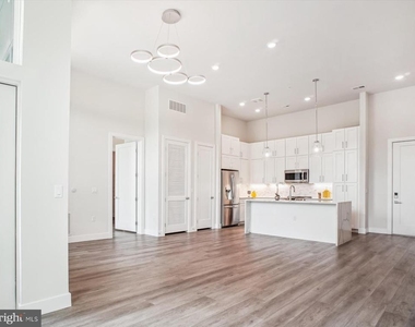 1761 Old Meadow Road - Photo Thumbnail 7