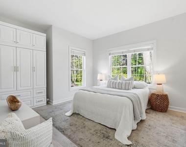 3515 Devon Drive - Photo Thumbnail 8