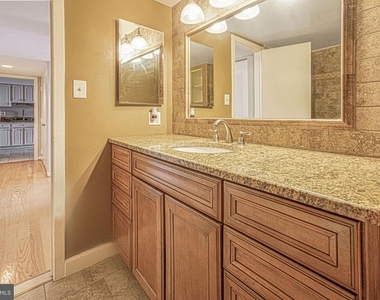 3713 S George Mason Drive - Photo Thumbnail 14