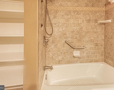 3713 S George Mason Drive - Photo Thumbnail 16