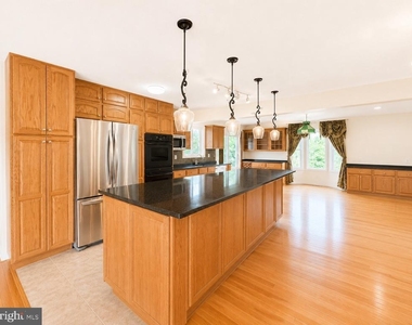 13354 Jasper Court - Photo Thumbnail 2