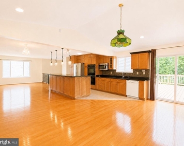 13354 Jasper Court - Photo Thumbnail 7
