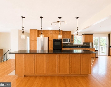 13354 Jasper Court - Photo Thumbnail 3
