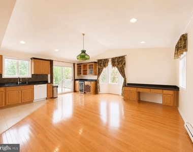 13354 Jasper Court - Photo Thumbnail 6
