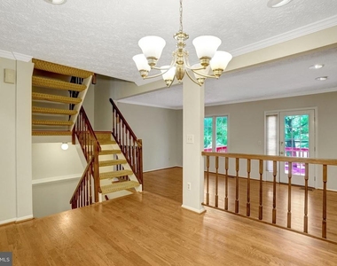 2920 Montauk Court - Photo Thumbnail 1