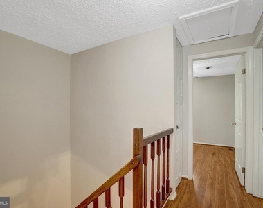 2920 Montauk Court - Photo Thumbnail 13