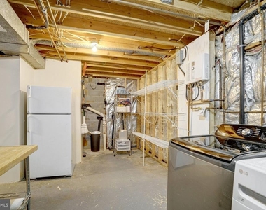 2920 Montauk Court - Photo Thumbnail 29