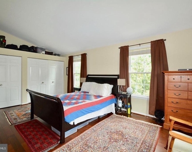 6153 Summer Park Lane - Photo Thumbnail 25