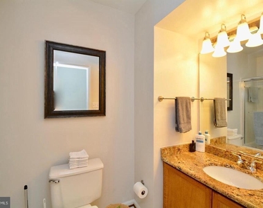 6153 Summer Park Lane - Photo Thumbnail 31