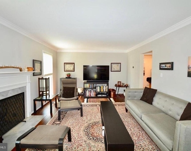 6153 Summer Park Lane - Photo Thumbnail 6