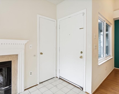 11719 Summerchase Circle - Photo Thumbnail 6