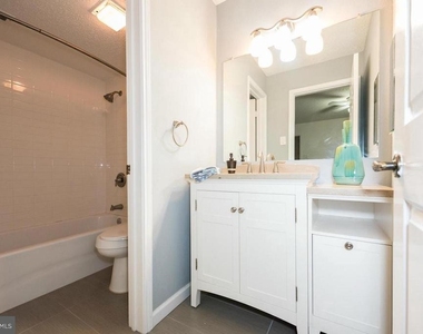 1519 Lincoln Way - Photo Thumbnail 4