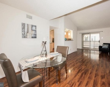 1519 Lincoln Way - Photo Thumbnail 1