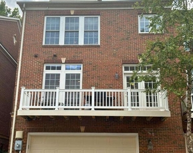 8006 Reserve Way - Photo Thumbnail 40
