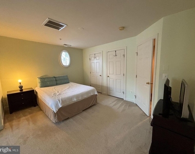 8006 Reserve Way - Photo Thumbnail 35