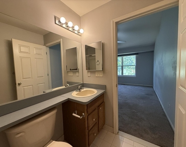 1788 Wexford Drive - Photo Thumbnail 18
