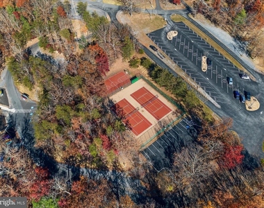 700 S Lakeview Drive - Photo Thumbnail 41
