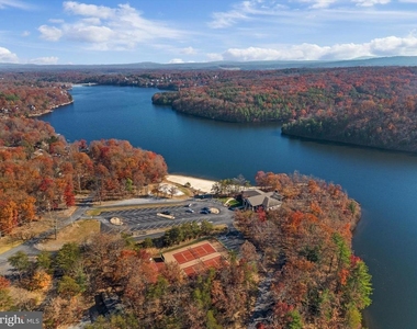 700 S Lakeview Drive - Photo Thumbnail 46