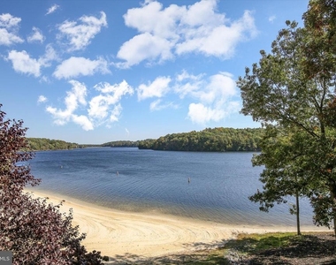 700 S Lakeview Drive - Photo Thumbnail 29