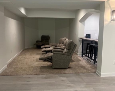 5920 Hunton Wood Drive - Photo Thumbnail 5