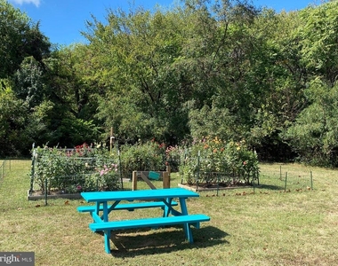 110 Hughey Court - Photo Thumbnail 1